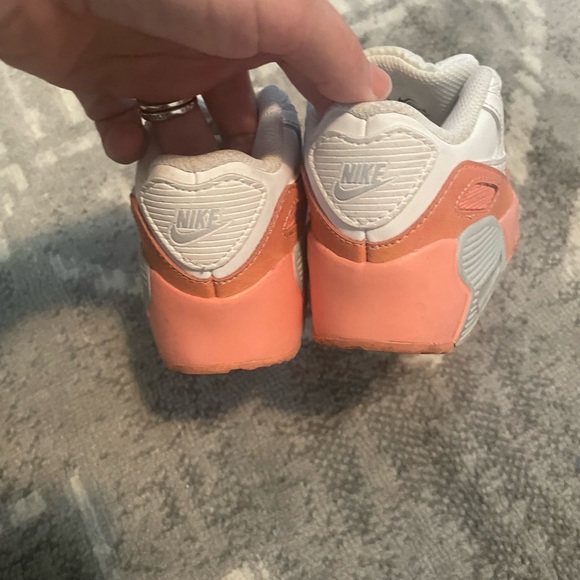 toddler size 9 nike air max